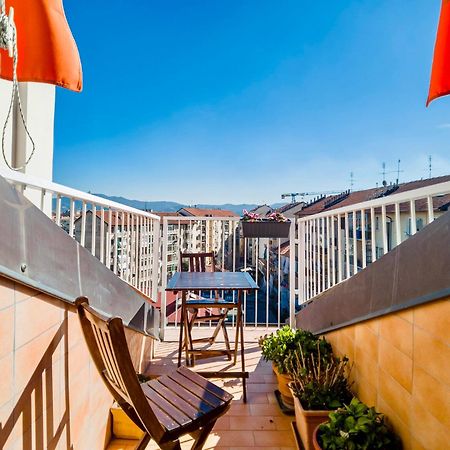Ampia Mansarda E Terrazzo 10 Minuti Dal Centro Apartment Turin Ngoại thất bức ảnh
